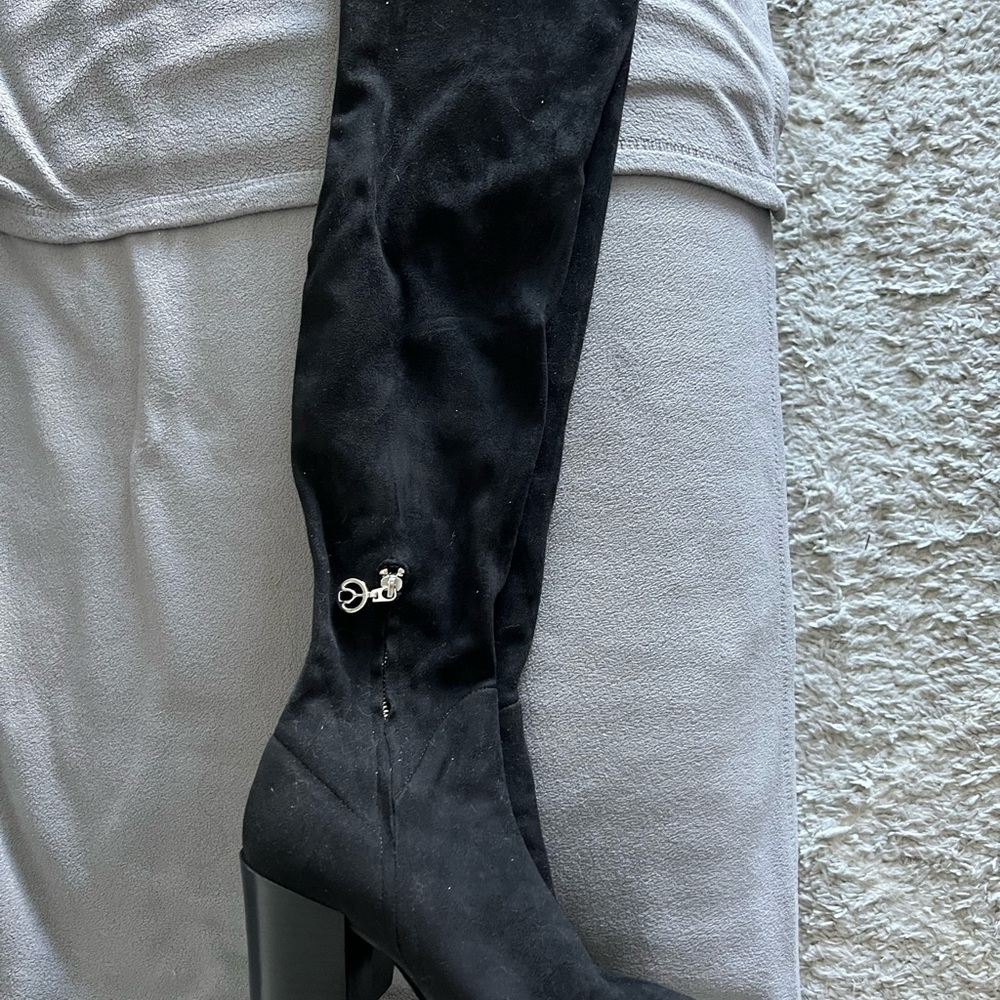 Wishbone Over the knee suede boots